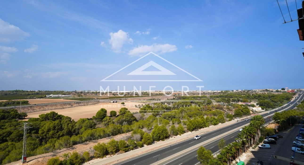 Alquiler a largo plazo - Apartamentos -
Orihuela Costa - Dehesa de Campoamor