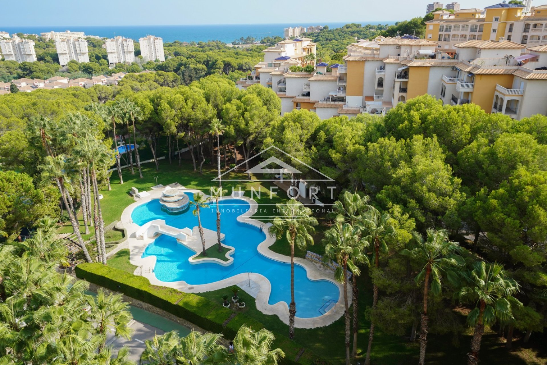 Alquiler a largo plazo - Apartamentos -
Orihuela Costa - Dehesa de Campoamor