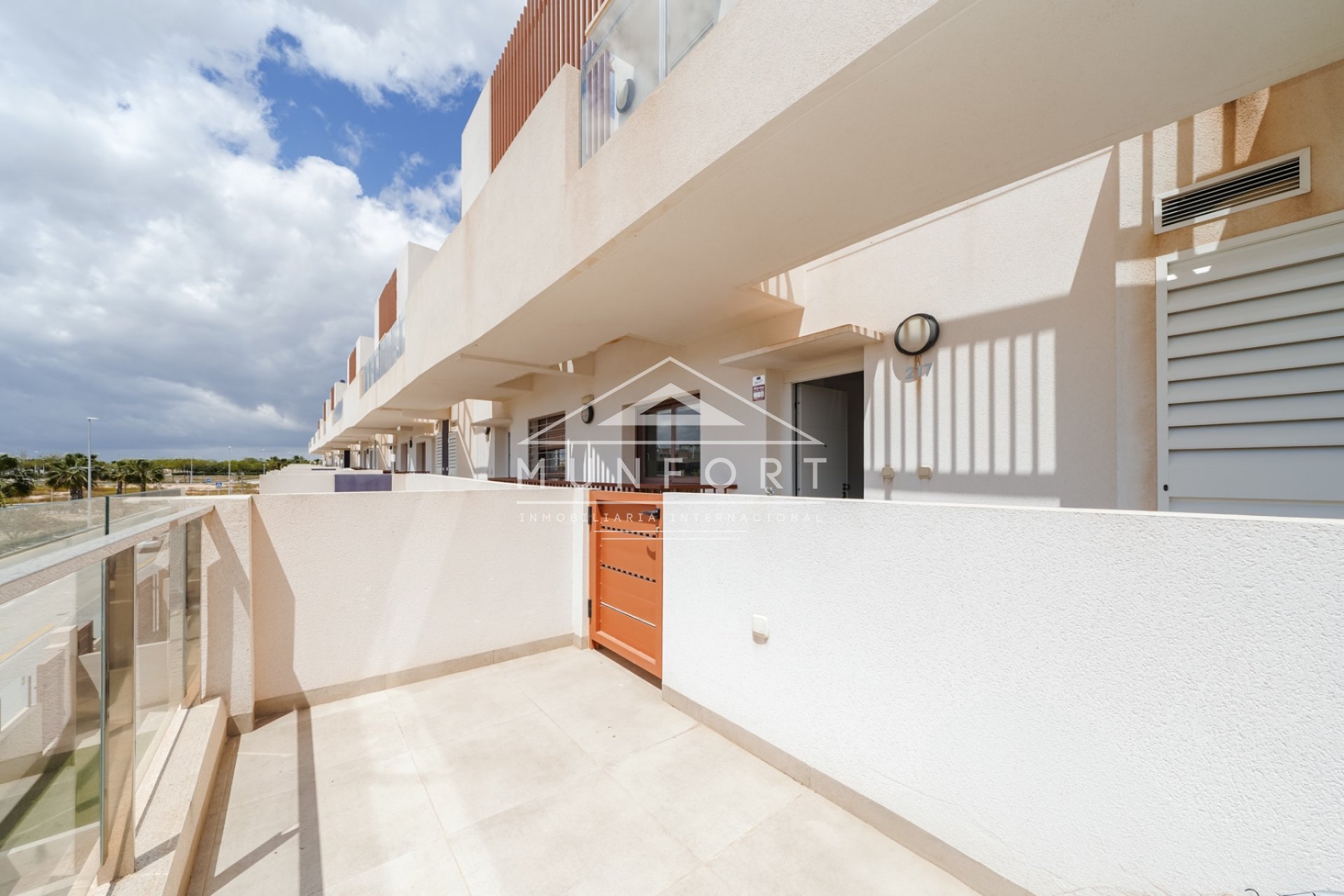 Alquiler a largo plazo - Apartamentos -
Pilar de la Horadada - Torre de la Horadada