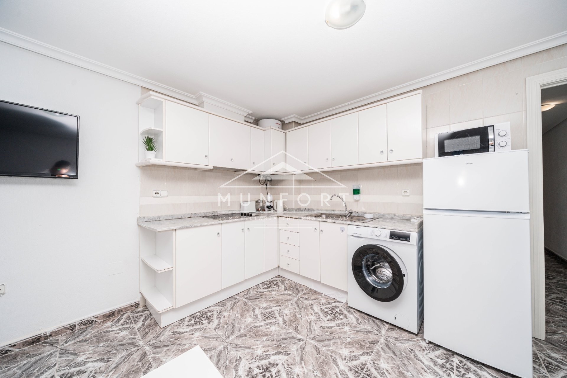 Alquiler a largo plazo - Apartamentos -
Torrevieja - Playa del Cura - Torrevieja