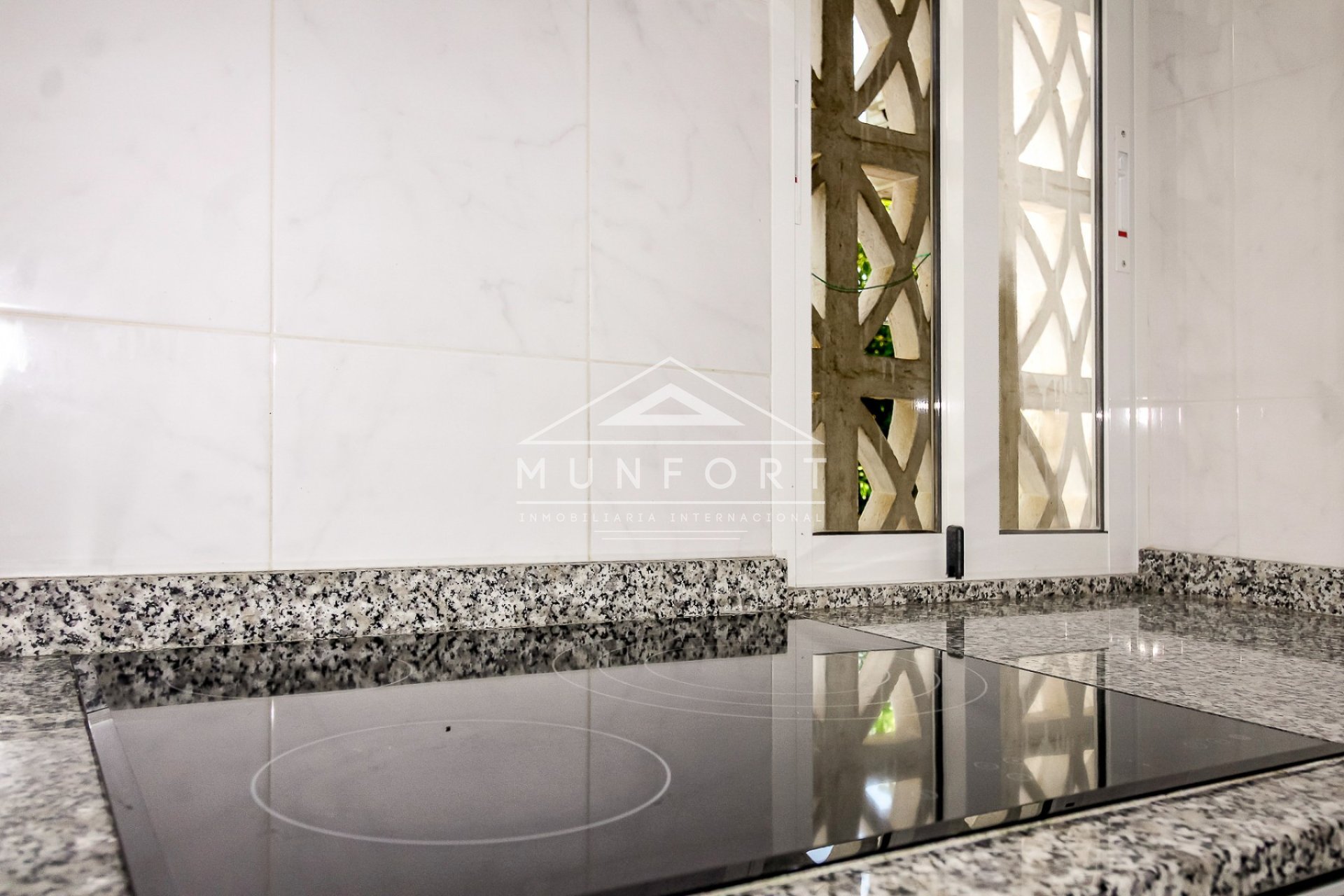 Alquiler a largo plazo - Bungalows -
Los Urrutias