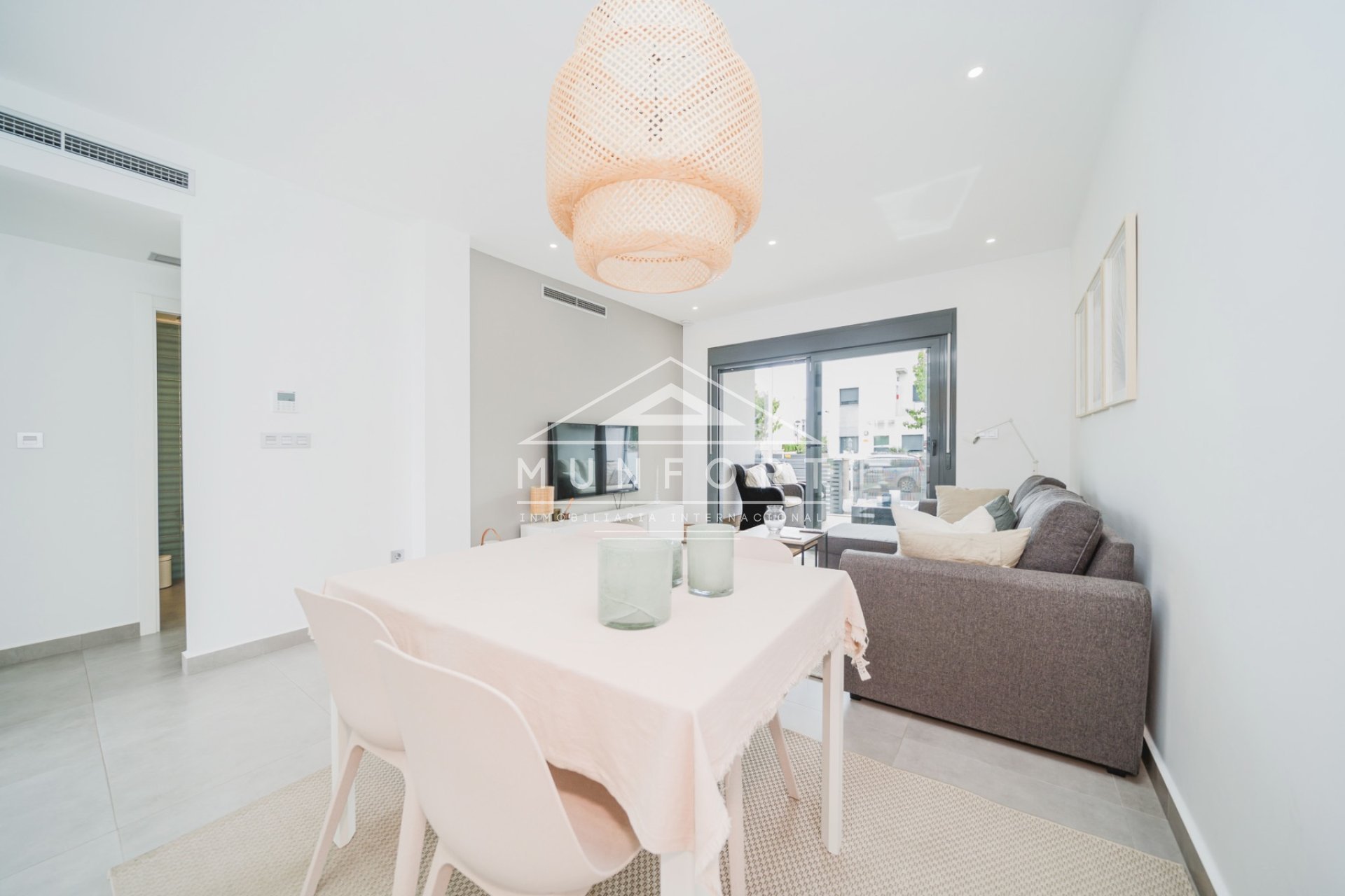 Alquiler a largo plazo - Bungalows -
Pilar de la Horadada