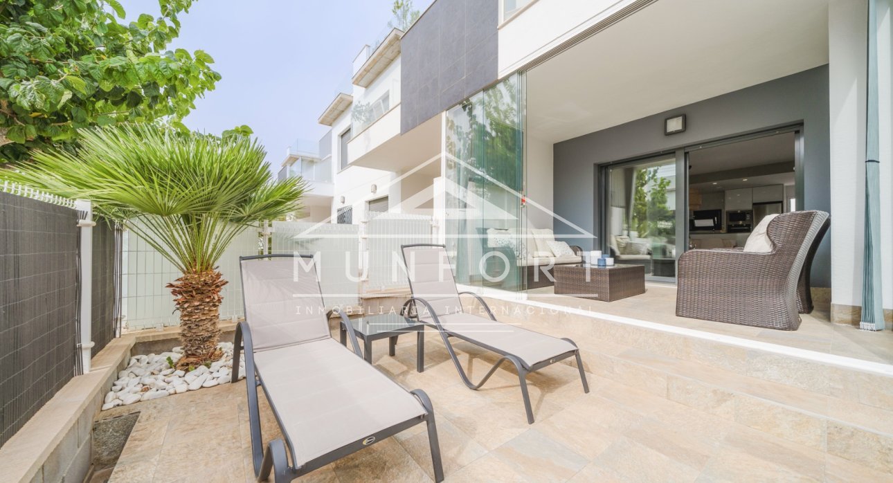 Alquiler a largo plazo - Bungalows -
Pilar de la Horadada