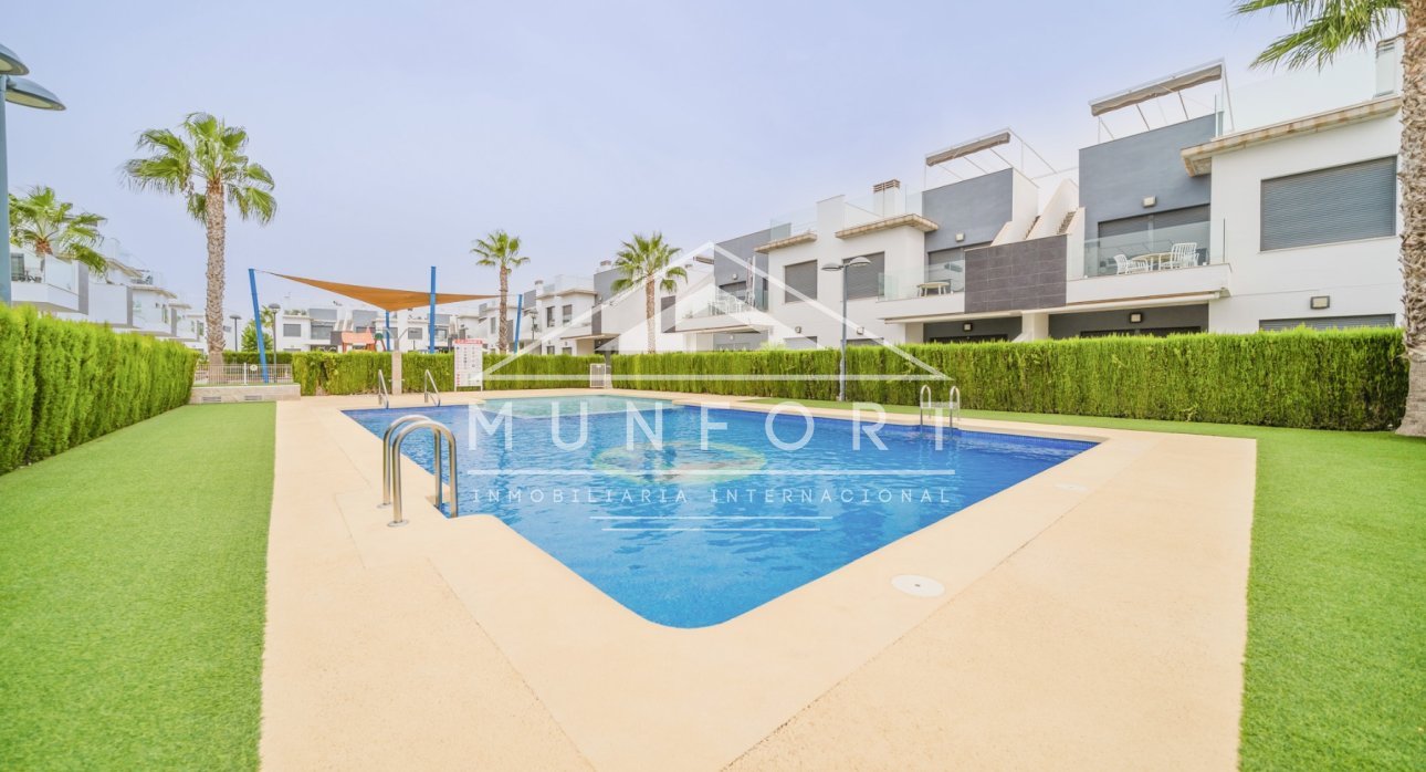 Alquiler a largo plazo - Bungalows -
Pilar de la Horadada