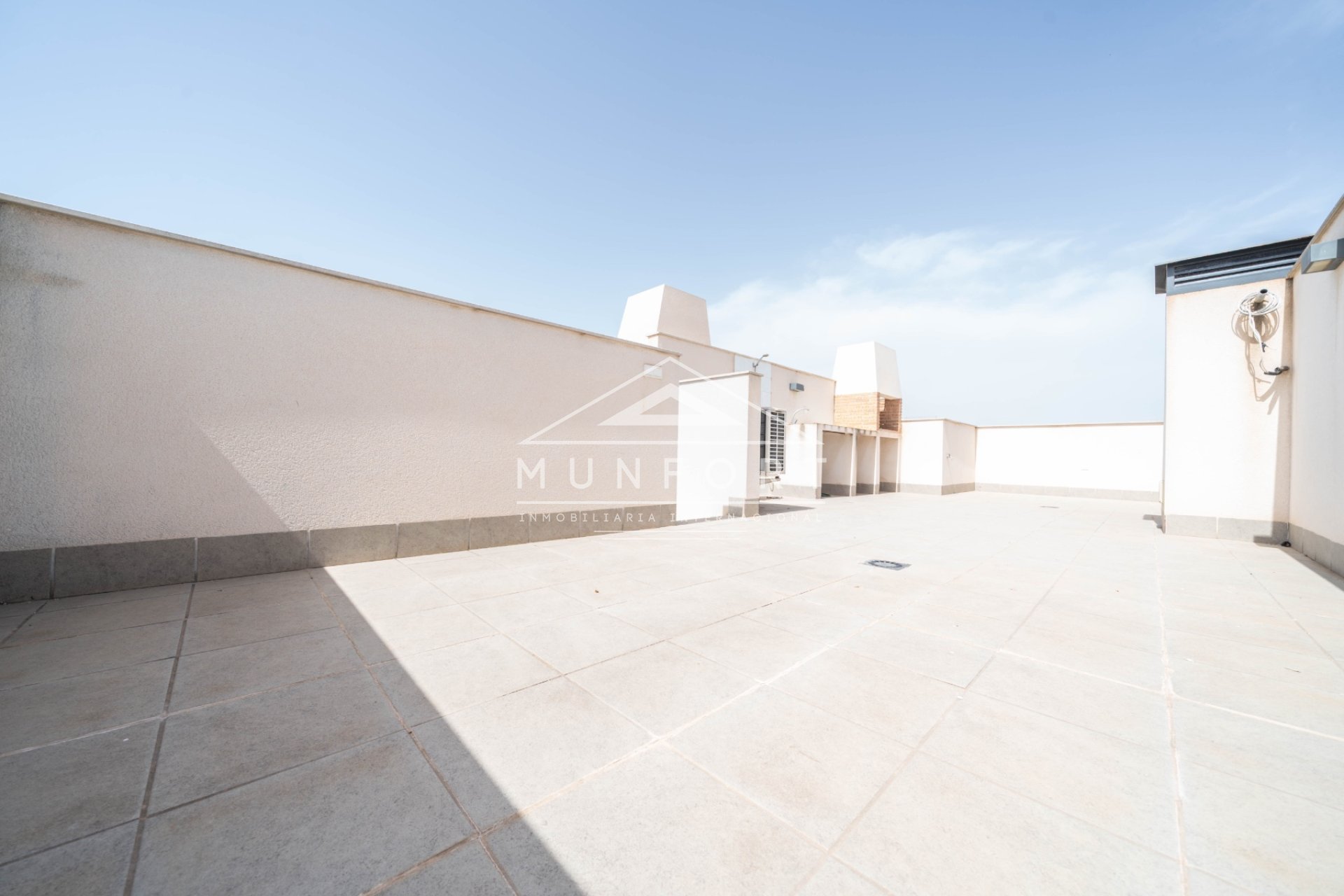 Alquiler a largo plazo - Casas Adosadas -
San Javier - Santiago de la Ribera