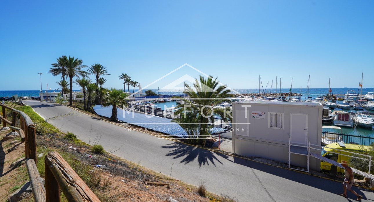 Alquiler a largo plazo - Estudios -
Orihuela Costa - Dehesa de Campoamor