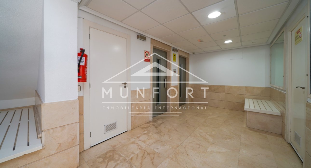 Alquiler a largo plazo - Estudios -
Orihuela Costa - Dehesa de Campoamor