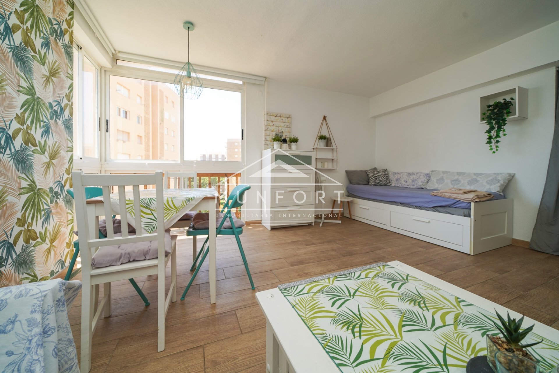 Alquiler a largo plazo - Estudios -
Orihuela Costa - Dehesa de Campoamor