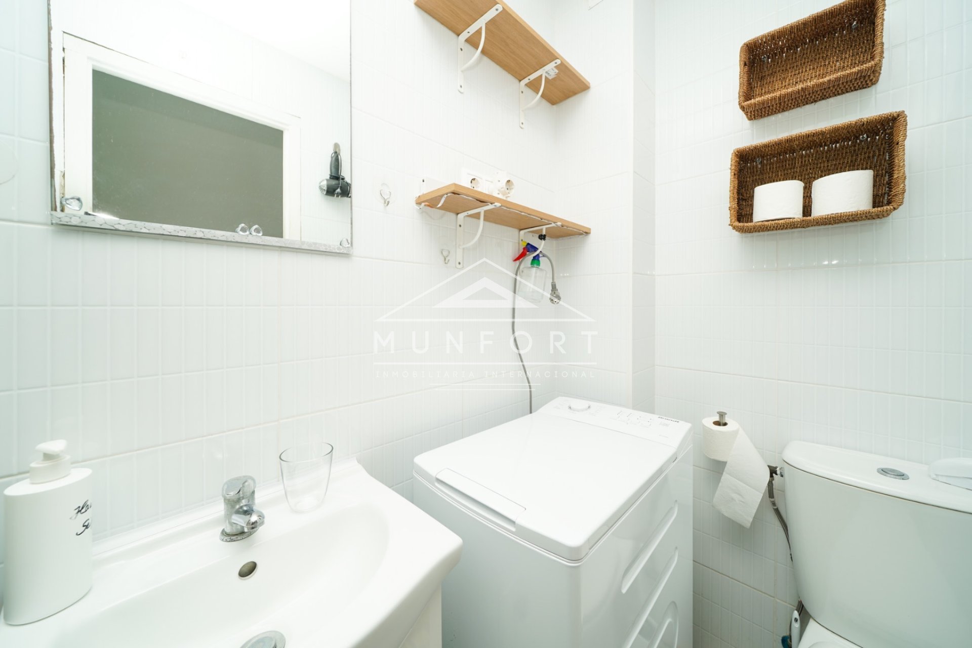 Alquiler a largo plazo - Estudios -
Orihuela Costa - Dehesa de Campoamor