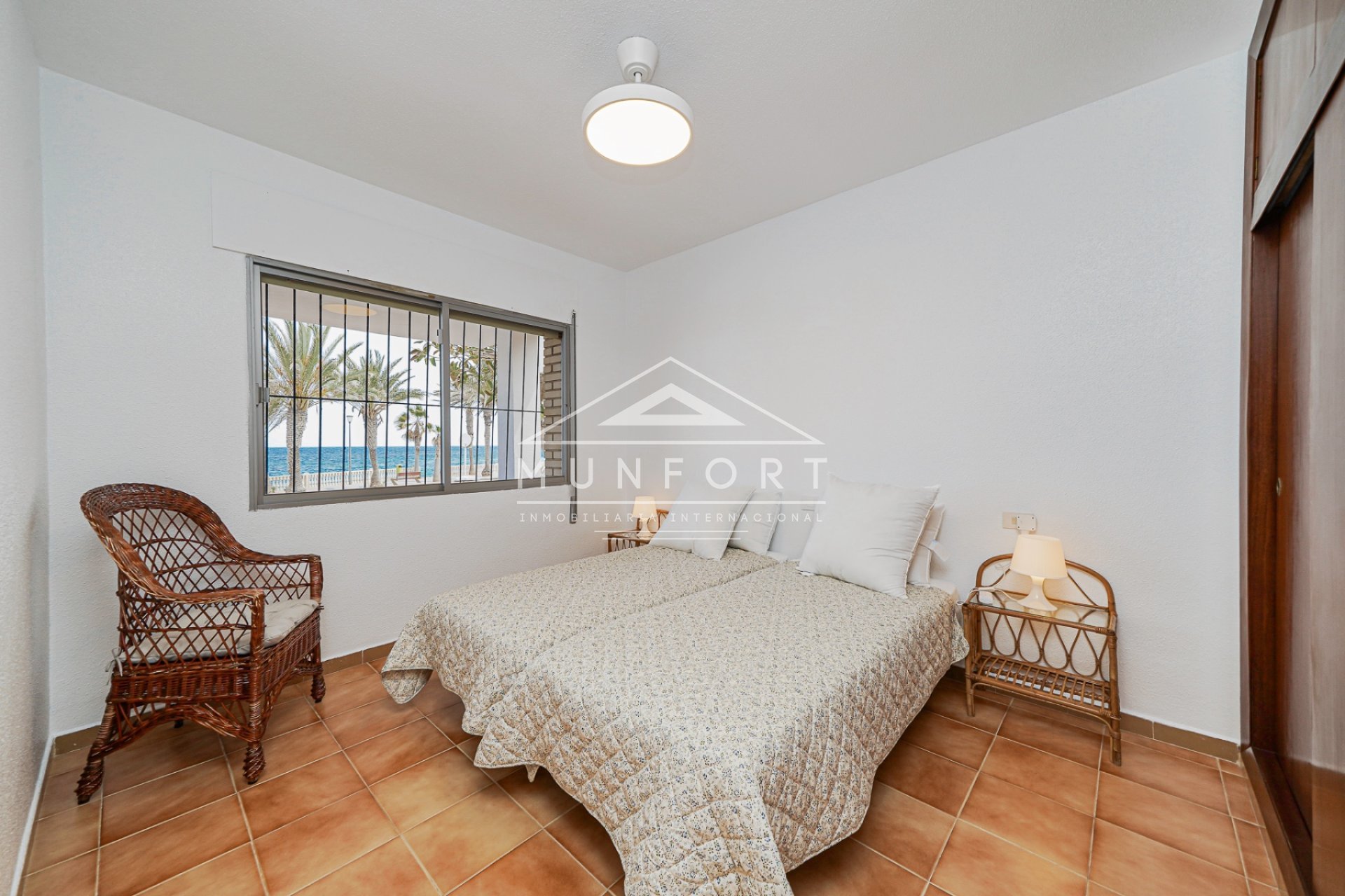 Alquiler a largo plazo - Villas -
Pilar de la Horadada - Torre de la Horadada