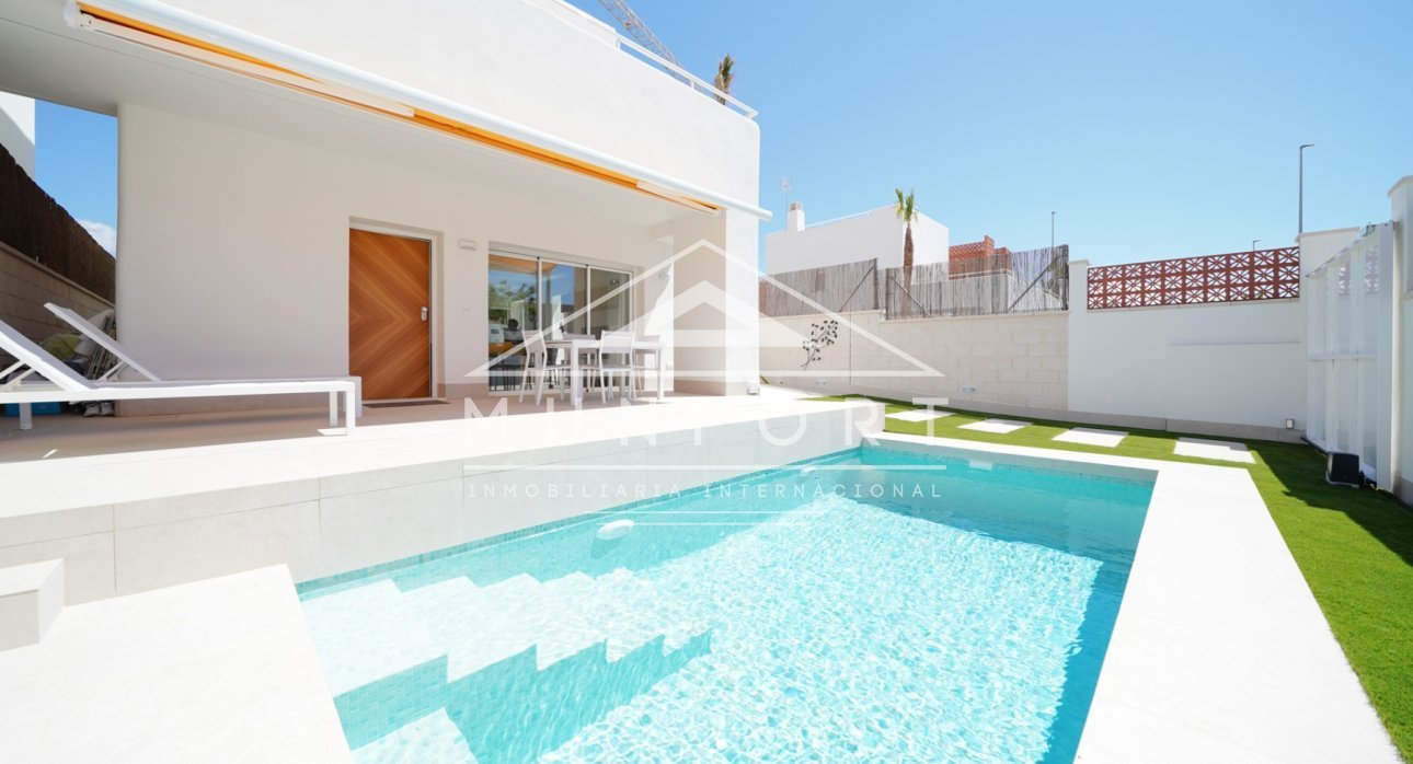 Alquiler a largo plazo - Villas -
Pilar de la Horadada