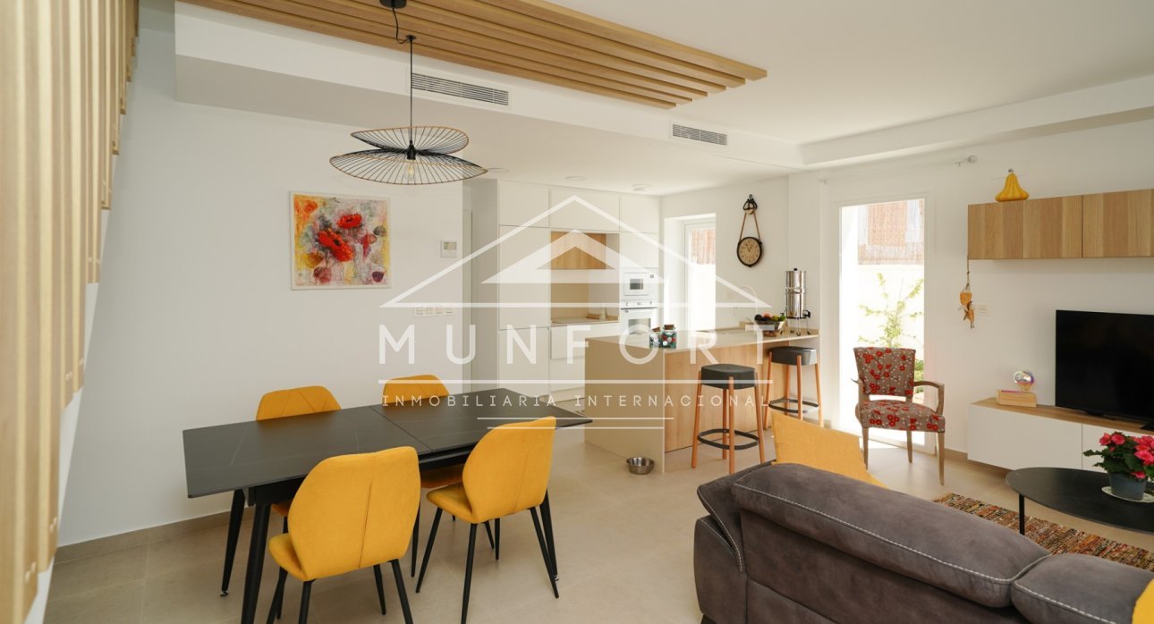 Alquiler a largo plazo - Villas -
Pilar de la Horadada