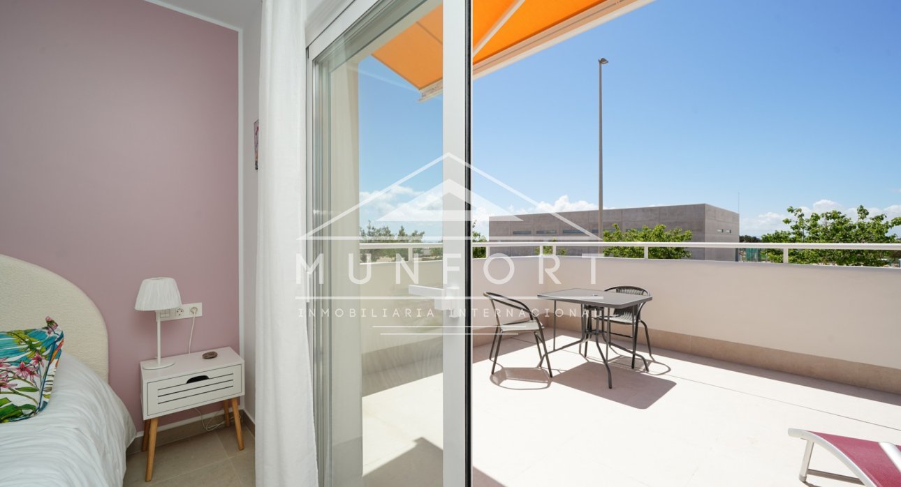 Alquiler a largo plazo - Villas -
Pilar de la Horadada