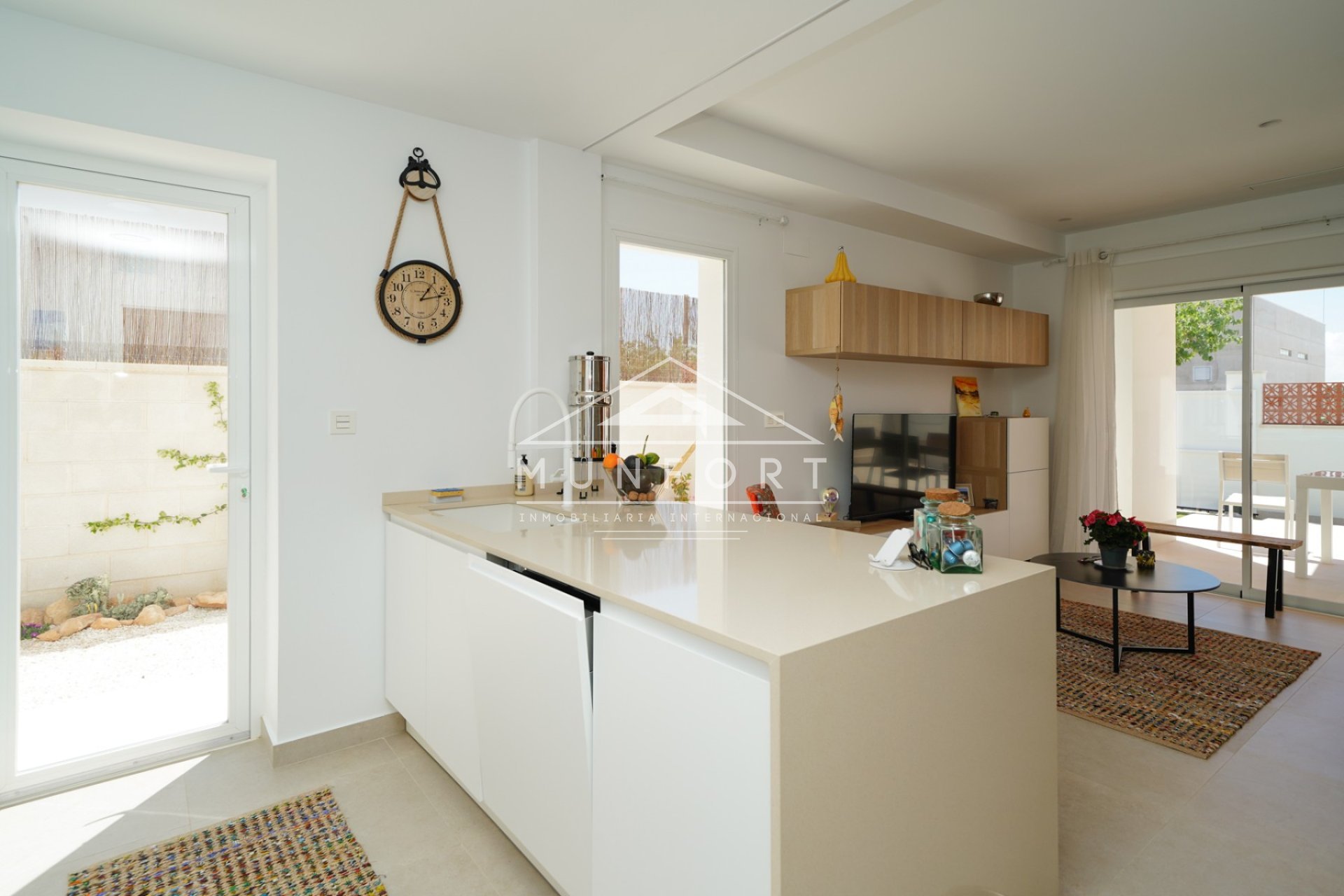 Alquiler a largo plazo - Villas -
Pilar de la Horadada