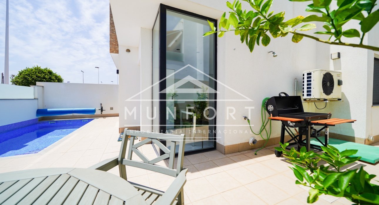 Alquiler a largo plazo - Villas -
San Pedro del Pinatar