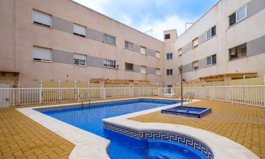 Apartamentos - Segunda mano - Pilar de la Horadada - Pilar de la Horadada