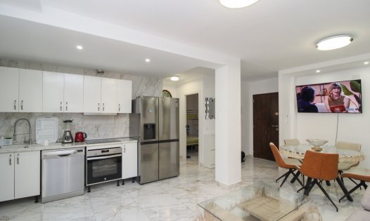 Apartments - Resale -
            Torrevieja - V402