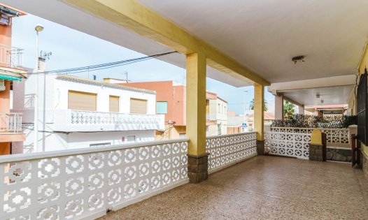 Appartements - Revente -
            Los Nietos - V427