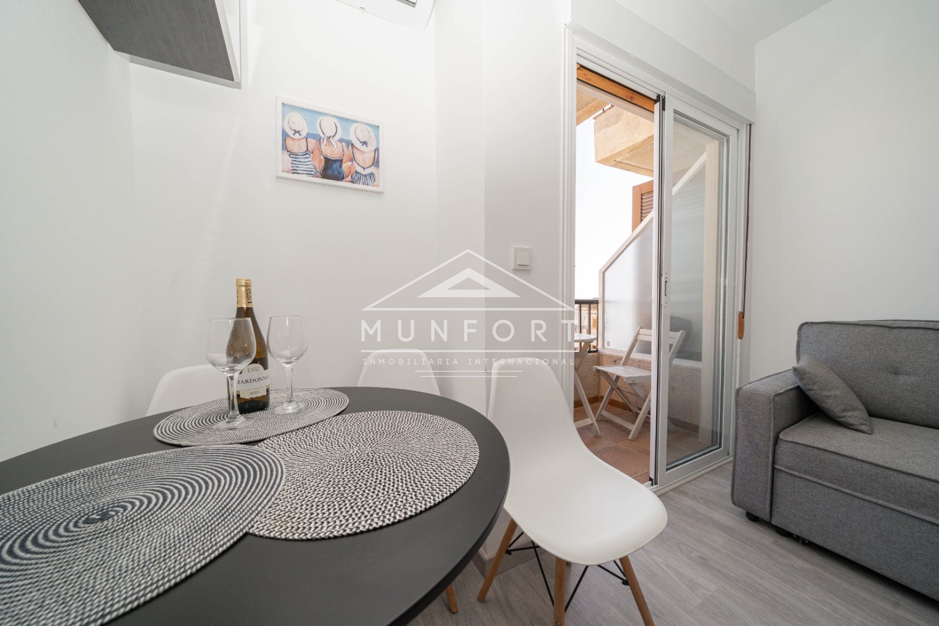 Återförsäljning - Bostadsstudior -
Torrevieja - Cabo Cervera - Torrevieja