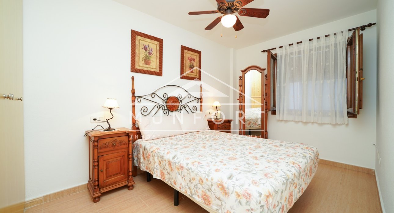 Återförsäljning - Bungalows -
Alcázares, Los - Los Alcázares