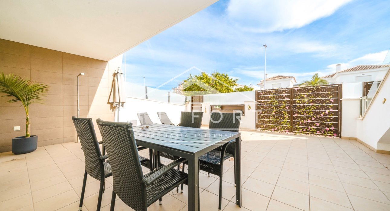 Återförsäljning - Bungalows -
Lo Pagán - Castelar College - Lo Pagán