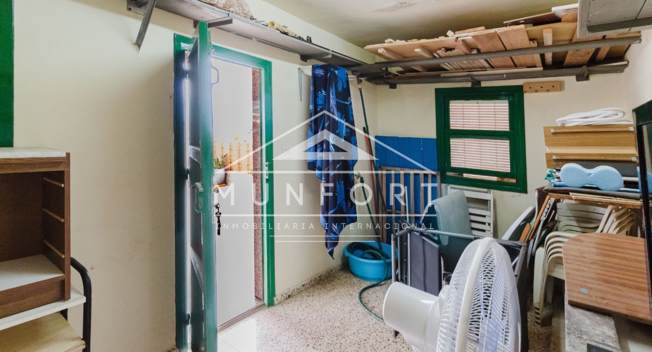 Återförsäljning - Bungalows -
Los Nietos