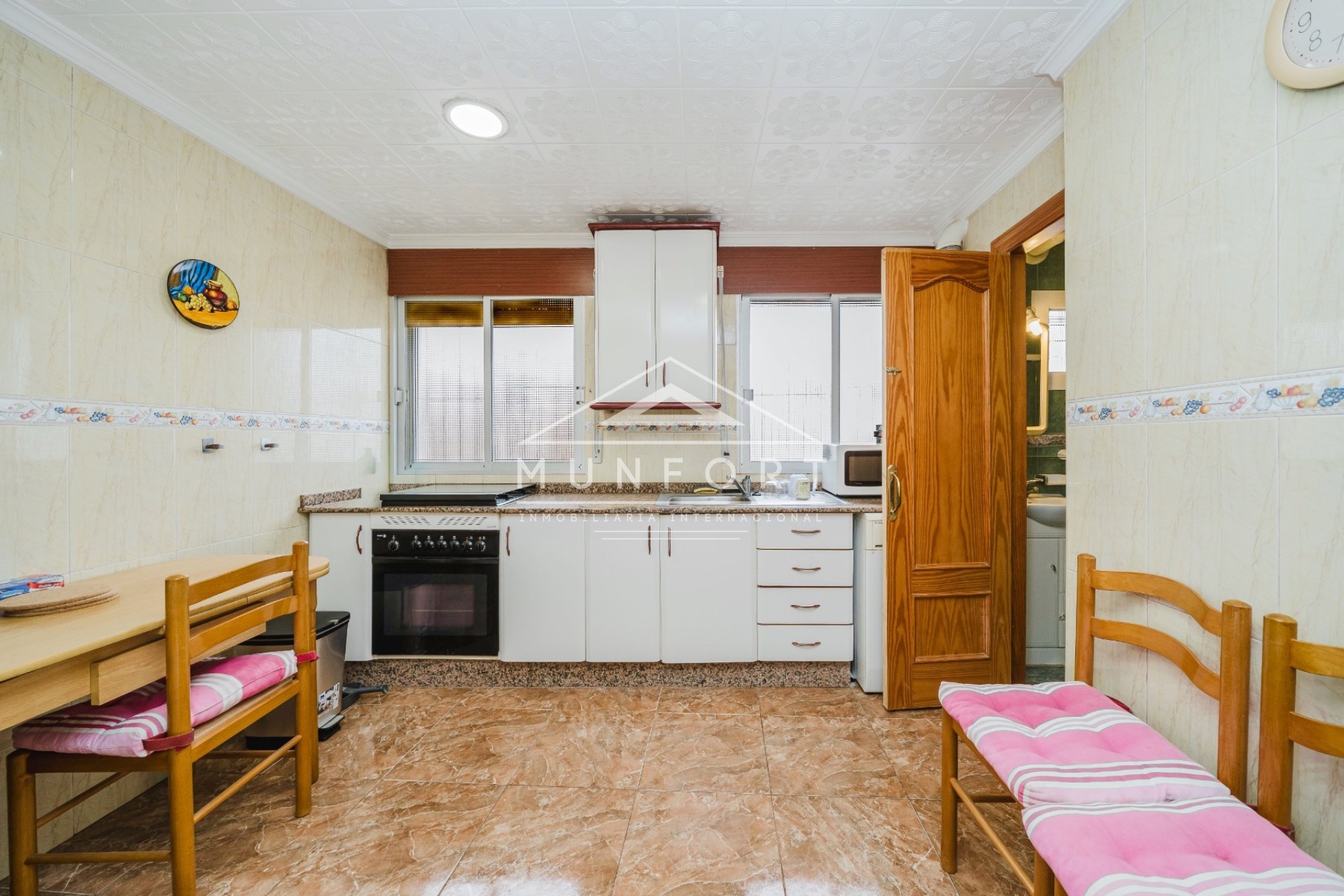 Återförsäljning - Bungalows -
Los Nietos