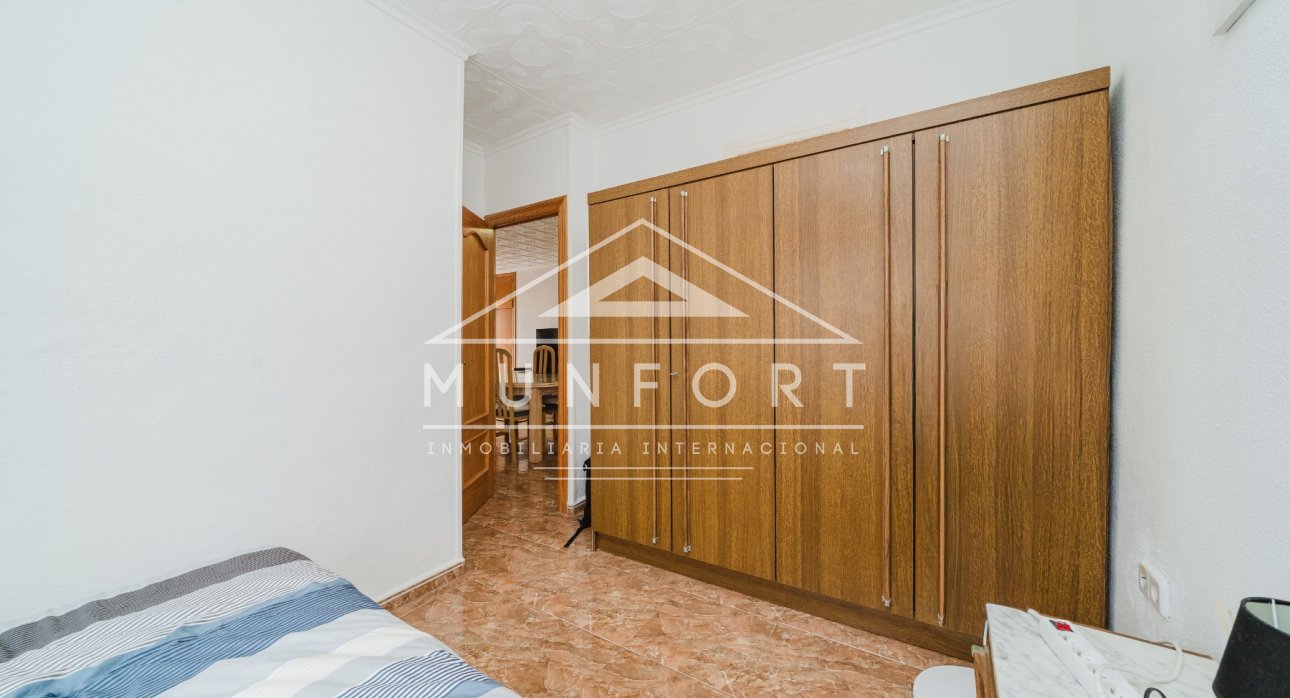 Återförsäljning - Bungalows -
Los Nietos