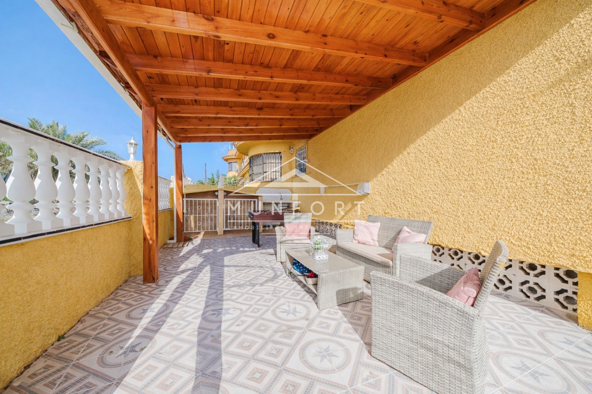 Återförsäljning - Bungalows -
Los Urrutias - Estrella de Mar