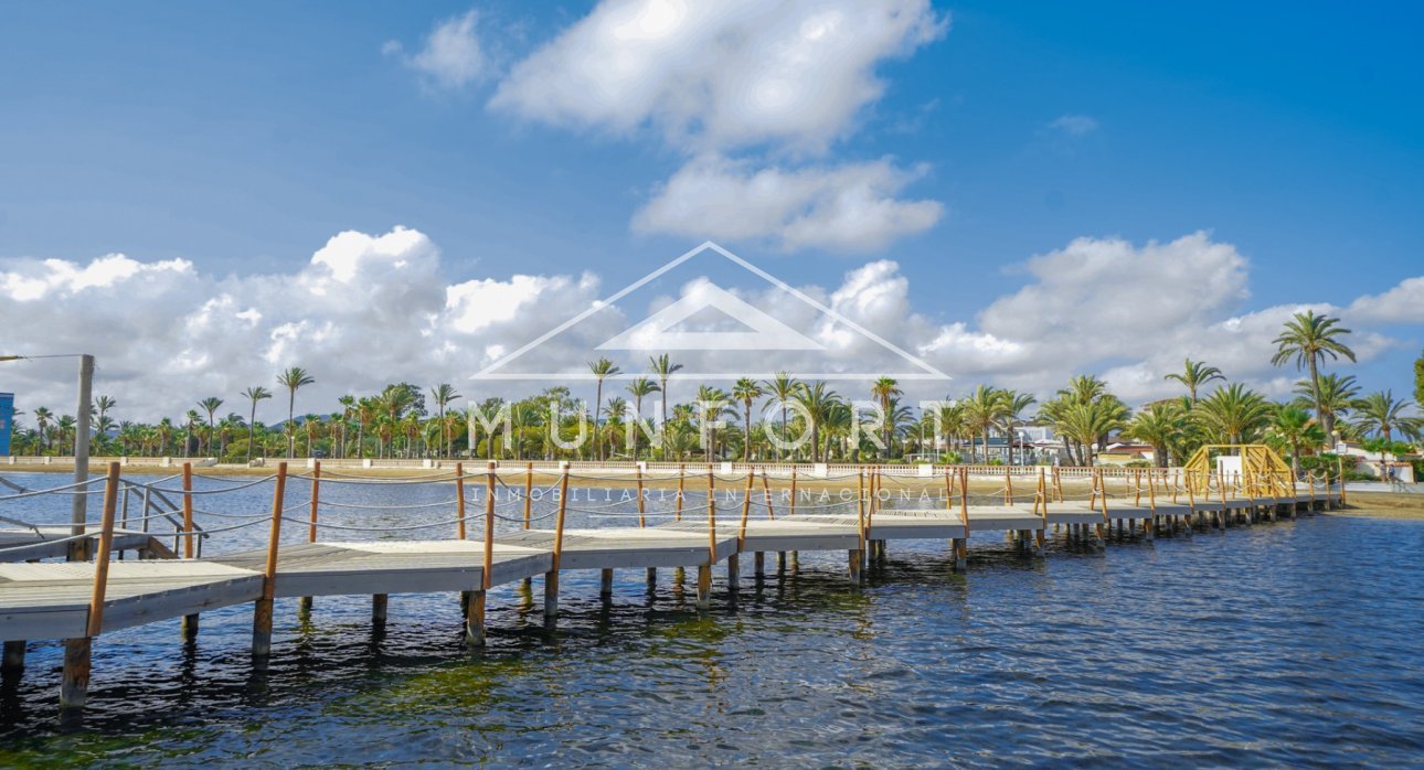 Återförsäljning - Bungalows -
Los Urrutias