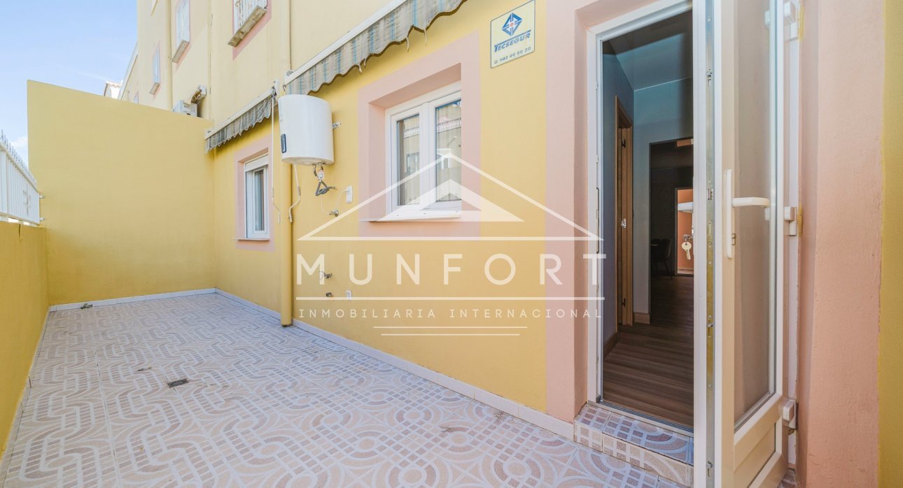 Återförsäljning - Bungalows -
Orihuela Costa - Villamartín