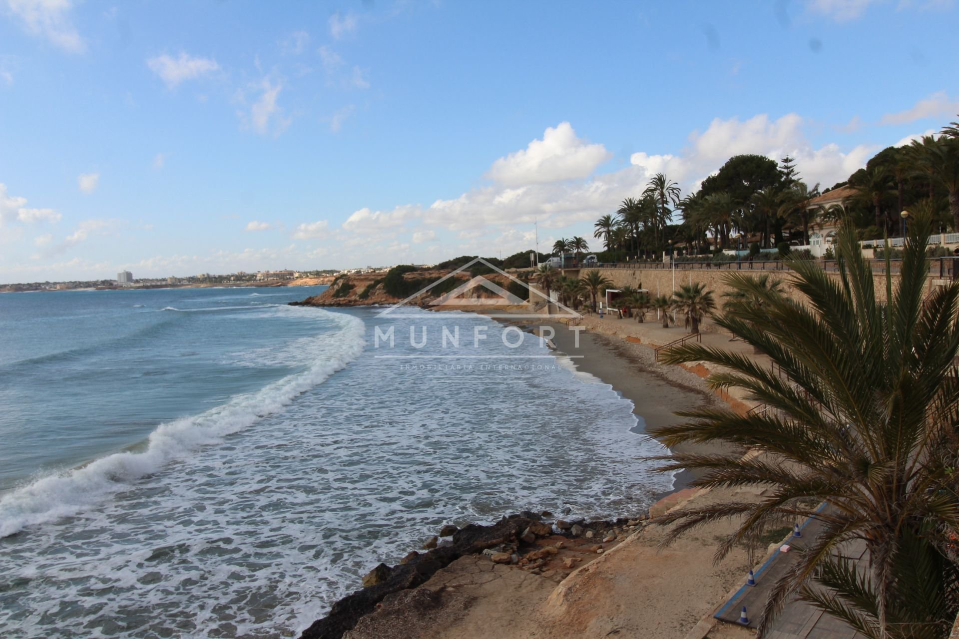 Återförsäljning - Bungalows -
Orihuela Costa - ZENIAMAR