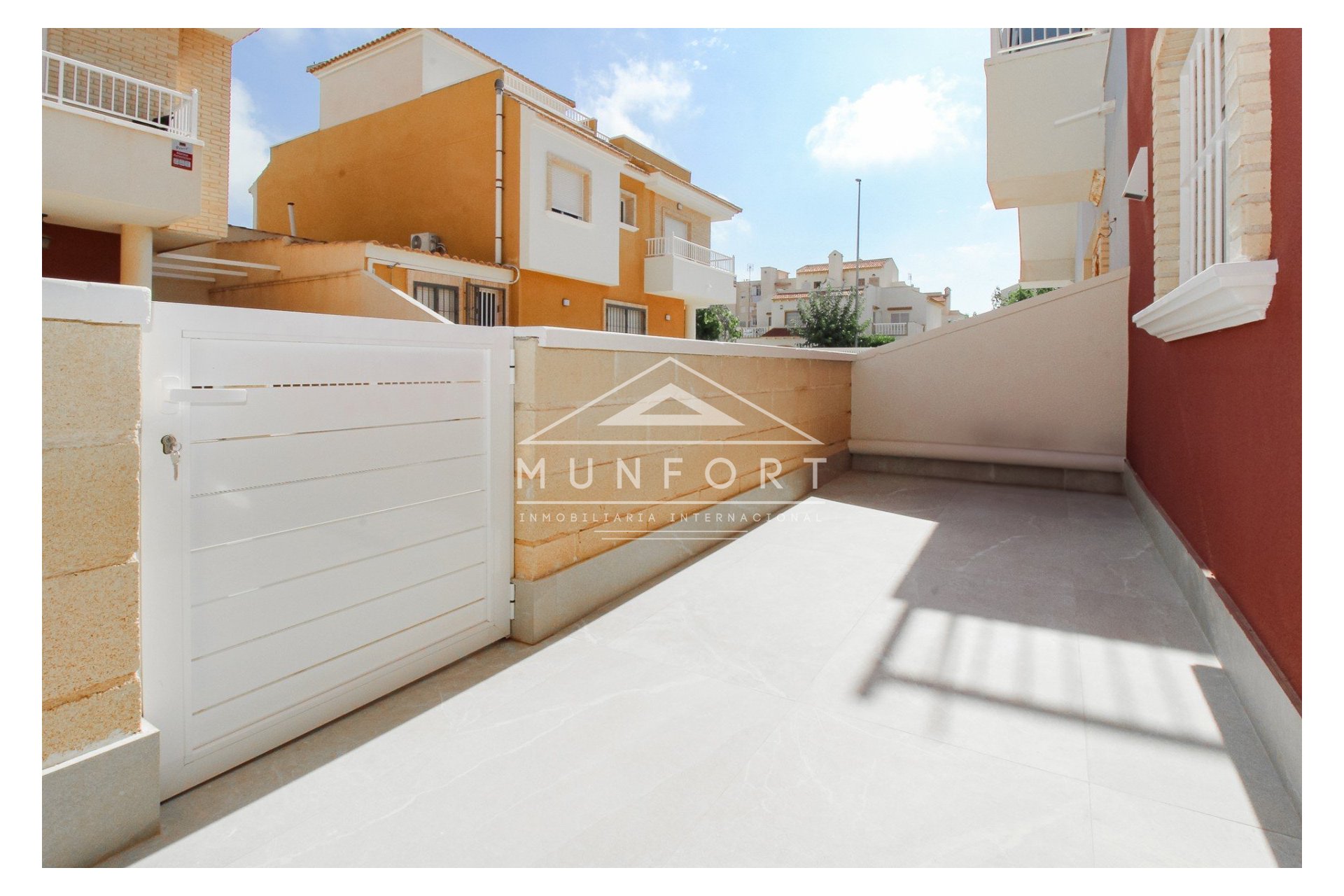 Återförsäljning - Bungalows -
Pilar de la Horadada - Torre de la Horadada