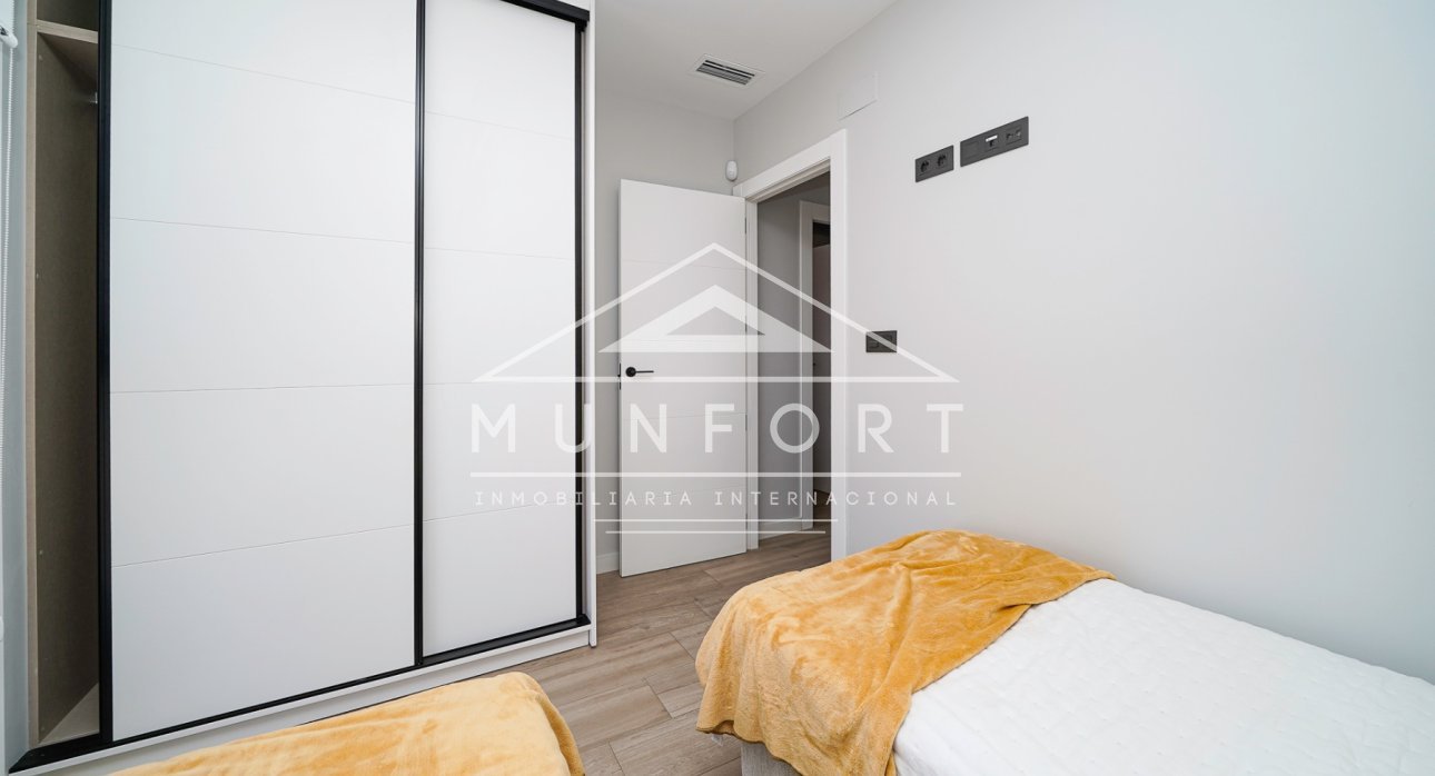 Återförsäljning - Bungalows -
Pilar de la Horadada