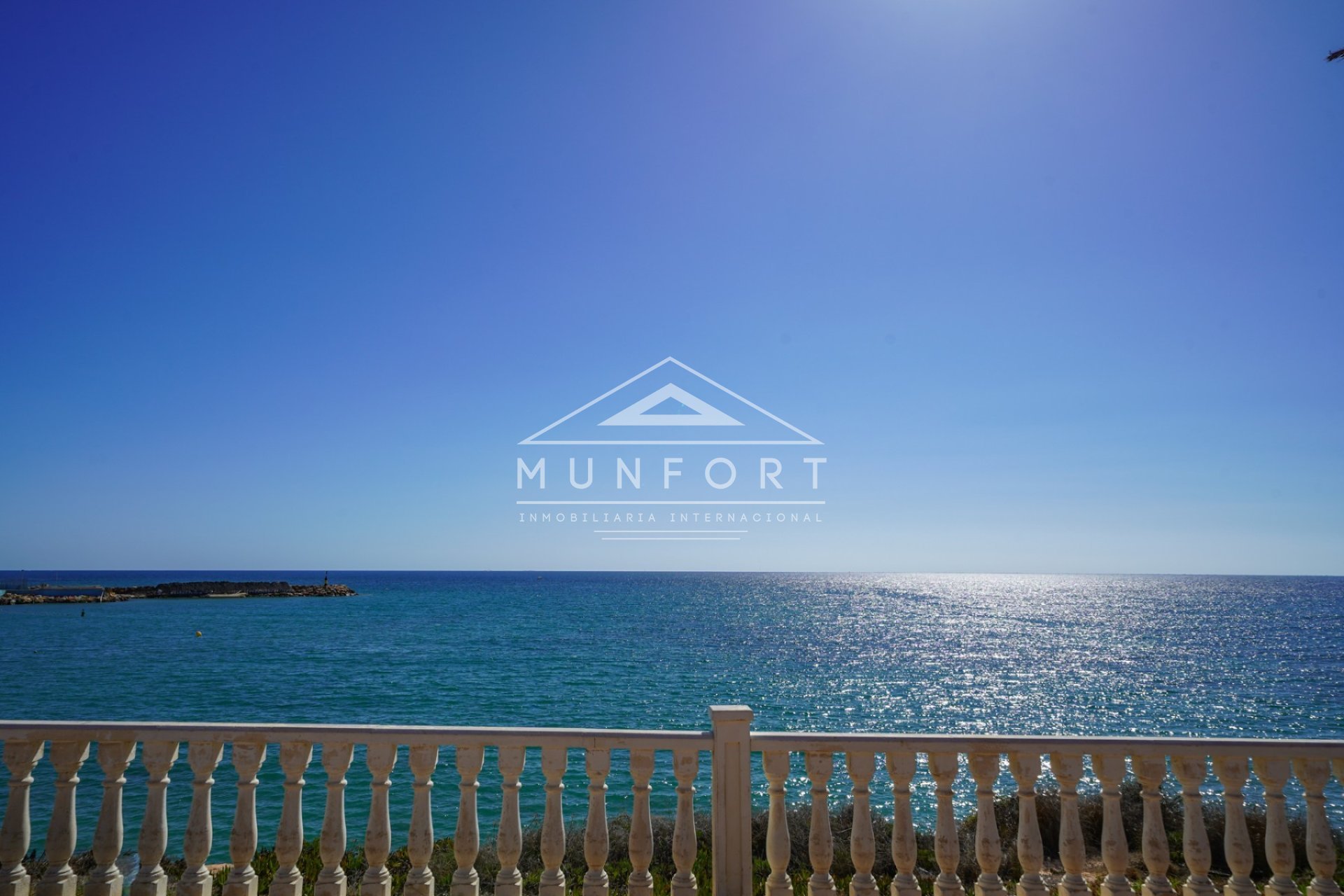 Återförsäljning - Bungalows -
Pilar de la Horadada