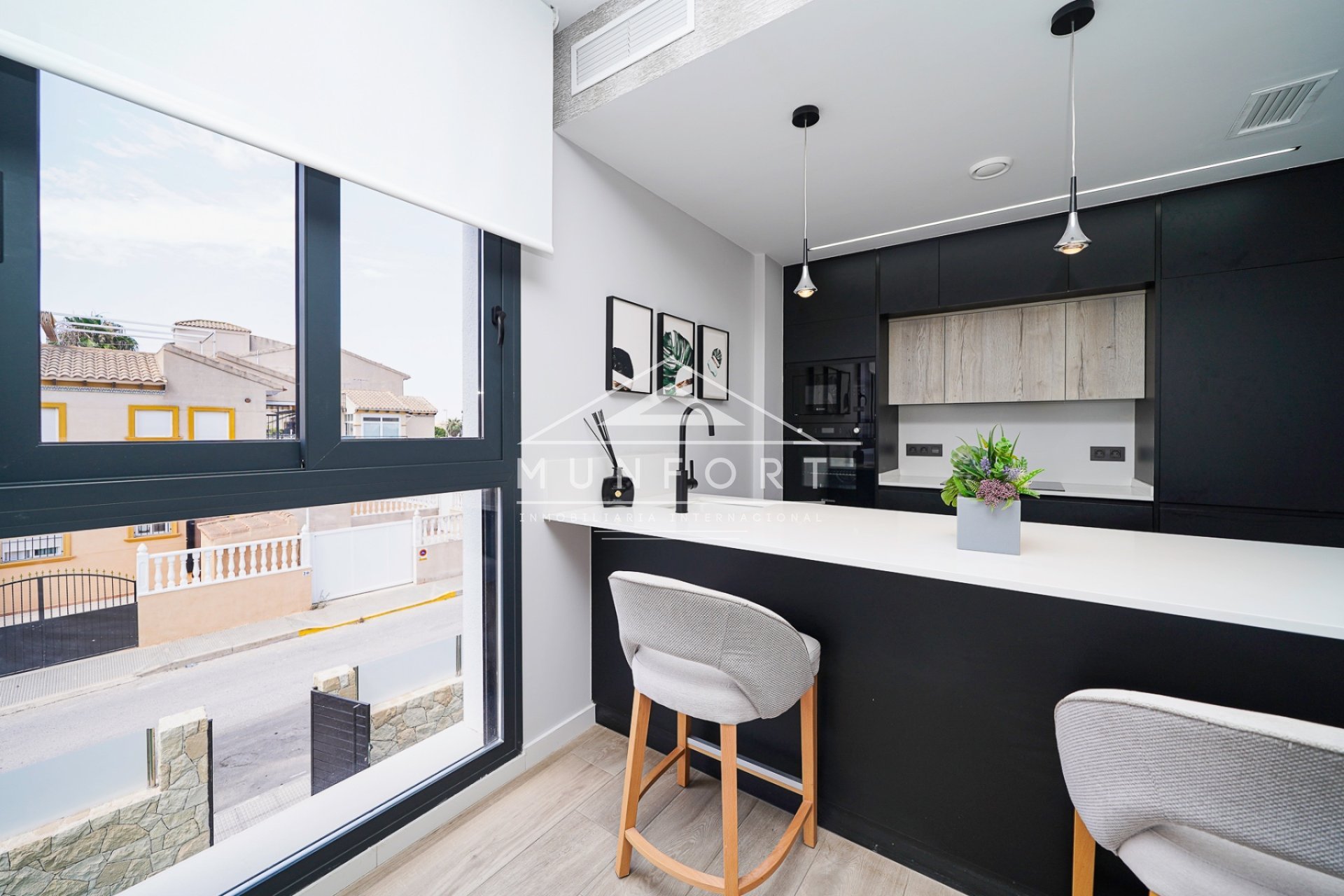 Återförsäljning - Bungalows -
Pilar de la Horadada