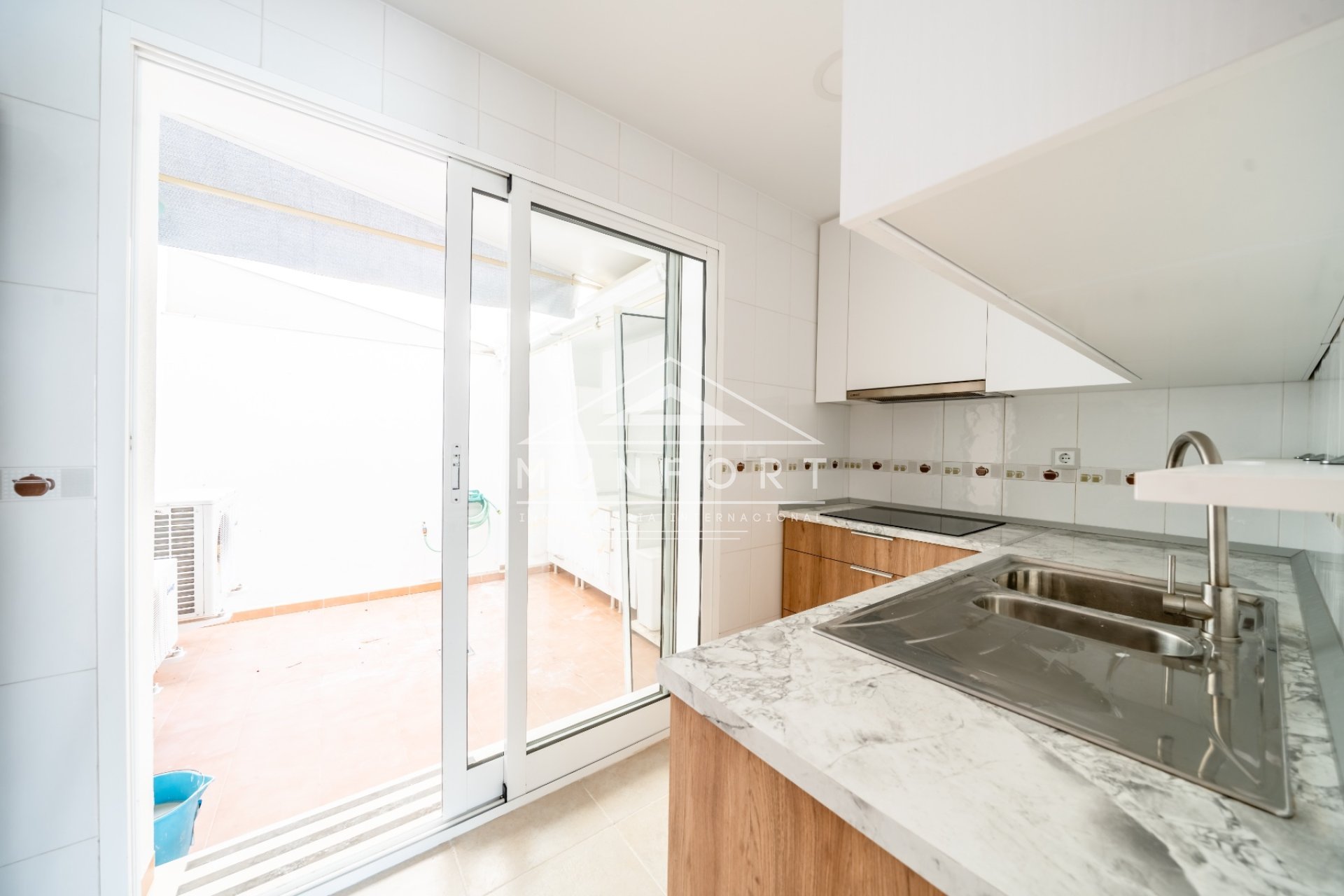 Återförsäljning - Bungalows -
San Javier - San Cayetano