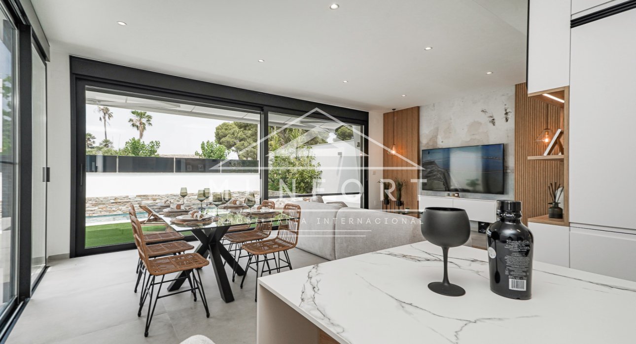 Återförsäljning - Bungalows -
San Pedro del Pinatar