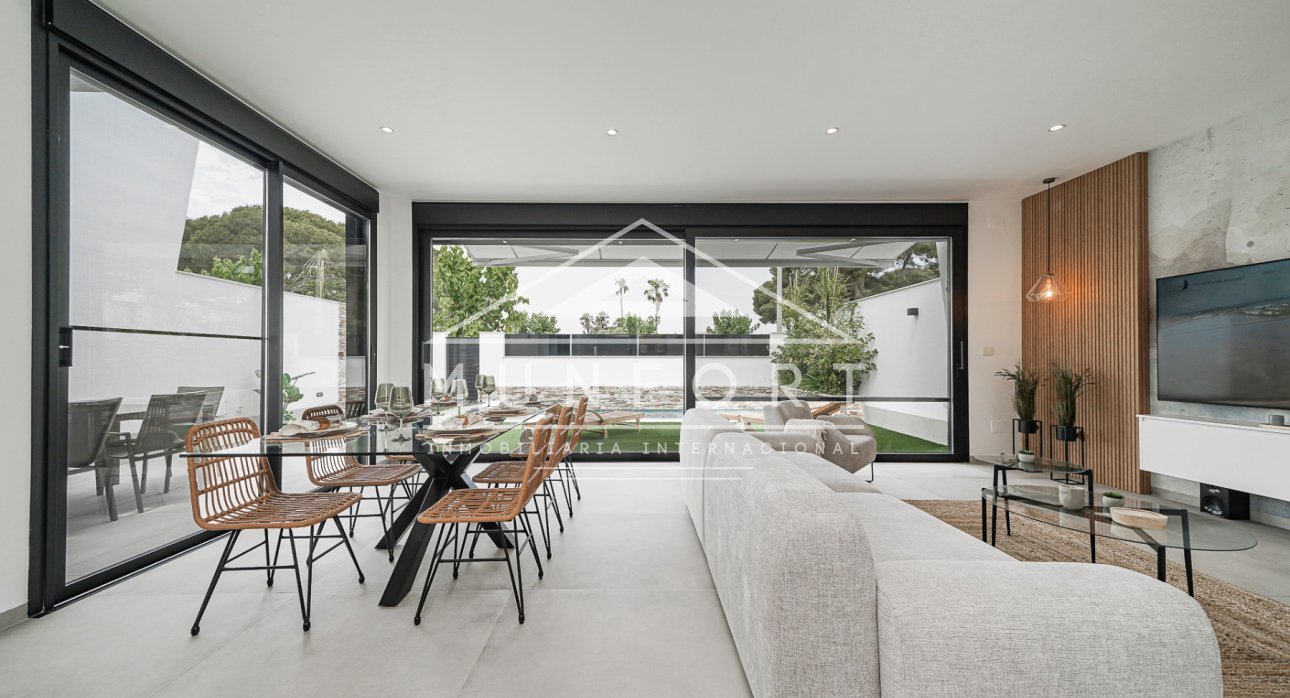 Återförsäljning - Bungalows -
San Pedro del Pinatar