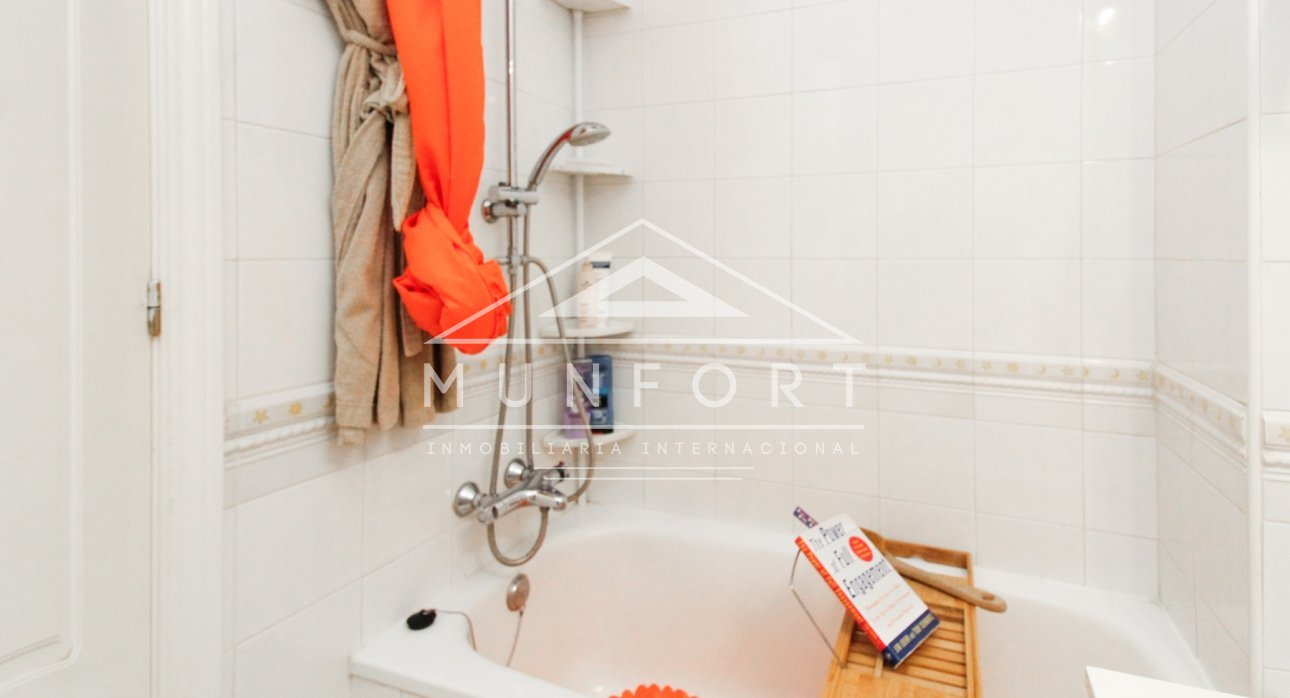 Återförsäljning - Bungalows -
Torrevieja - Aguas Nuevas - Torrevieja