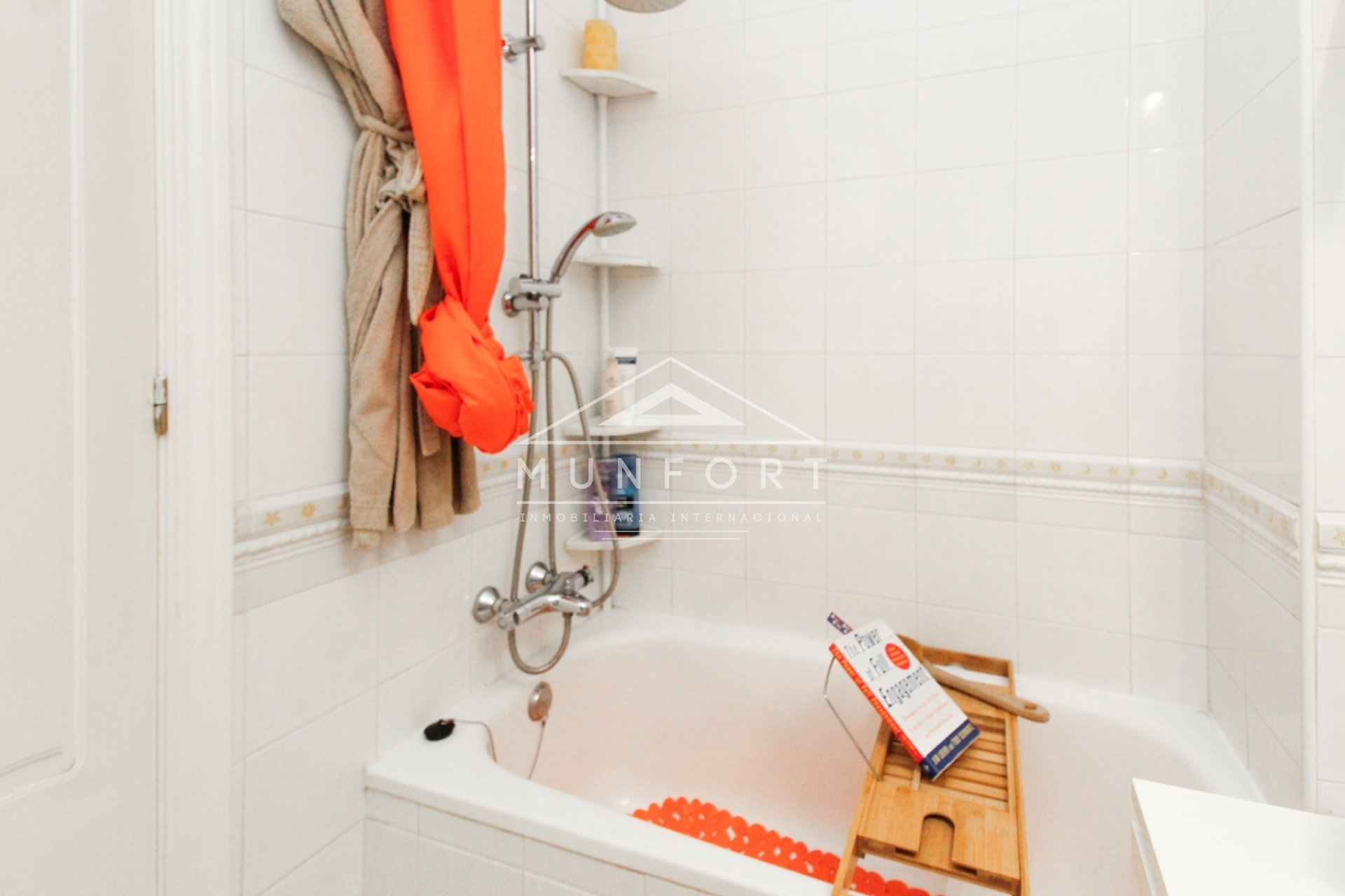 Återförsäljning - Bungalows -
Torrevieja - Aguas Nuevas - Torrevieja