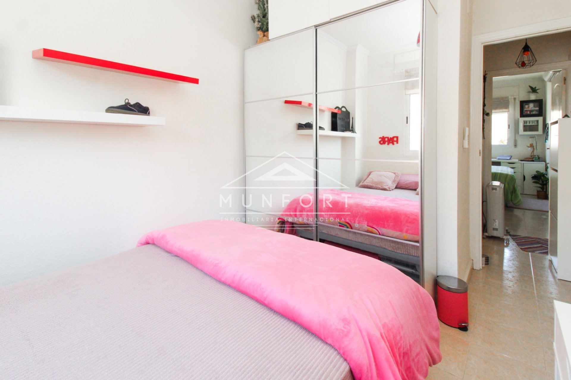 Återförsäljning - Bungalows -
Torrevieja - Aguas Nuevas - Torrevieja