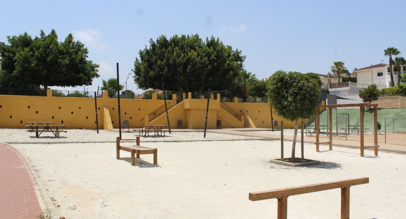 Återförsäljning - Bungalows -
Torrevieja - Los Balcones