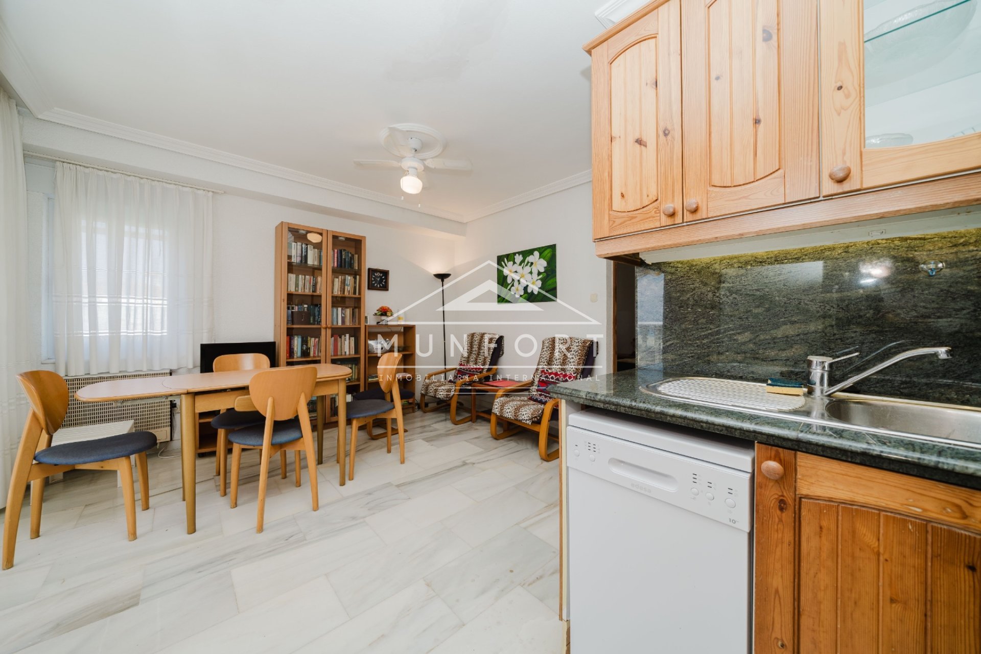 Återförsäljning - Byggnad -
Cartagena - La Manga