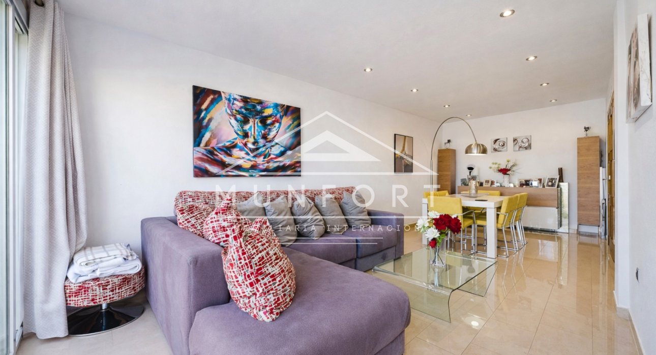 Återförsäljning - Byggnad -
Pilar de la Horadada