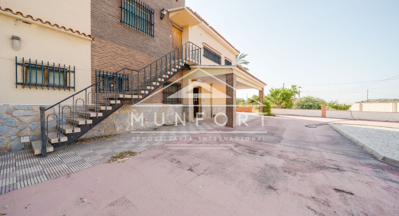 Återförsäljning - Hus på landet -
ALICANTE - Alicante