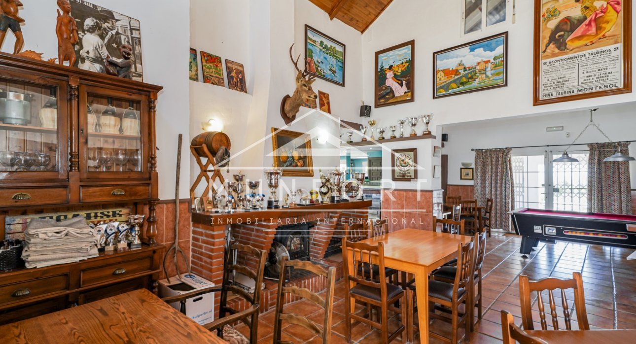 Återförsäljning - Kommersiella lokaler -
Murcia - GEA Y TRUYOLS