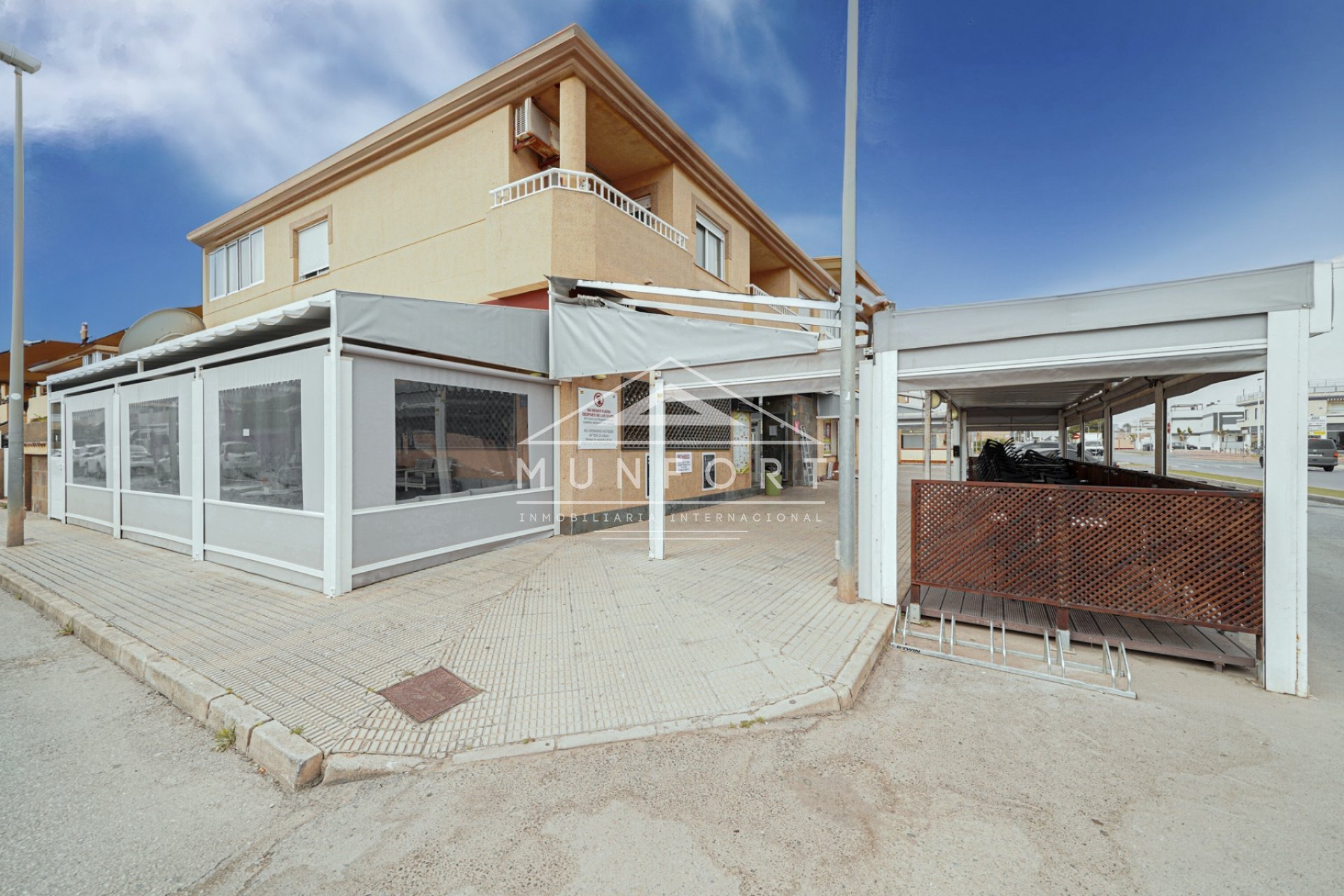 Återförsäljning - Kommersiella lokaler -
San Pedro del Pinatar