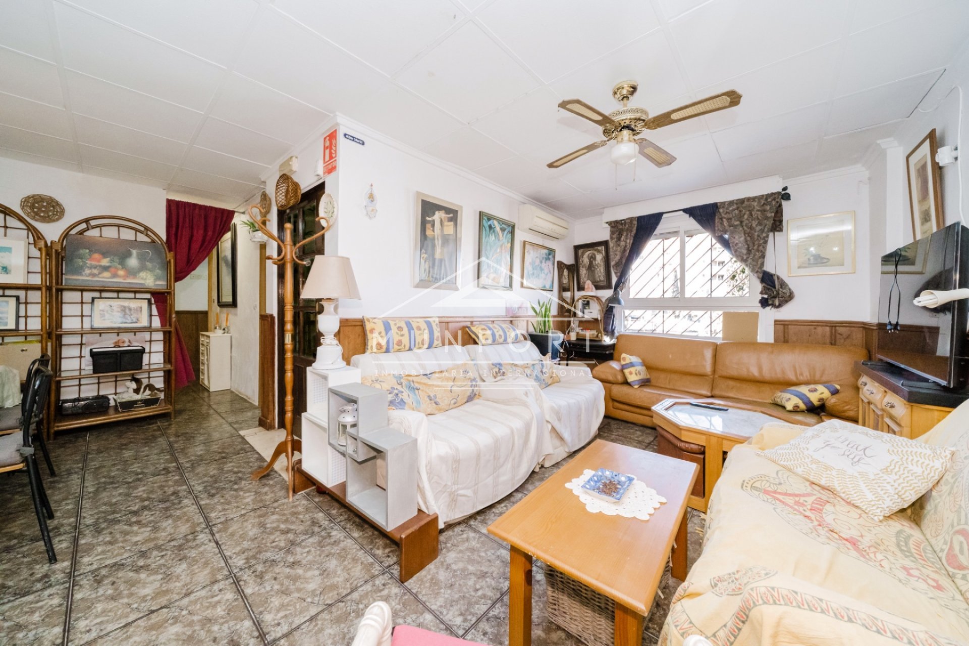 Återförsäljning - Kommersiella lokaler -
Torrevieja - Centro - Torrevieja