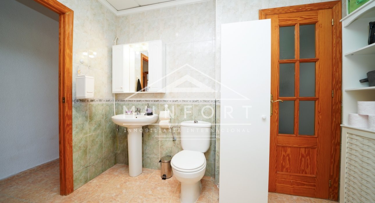 Återförsäljning - Kommersiella lokaler -
Torrevieja - El Salado - Torrevieja